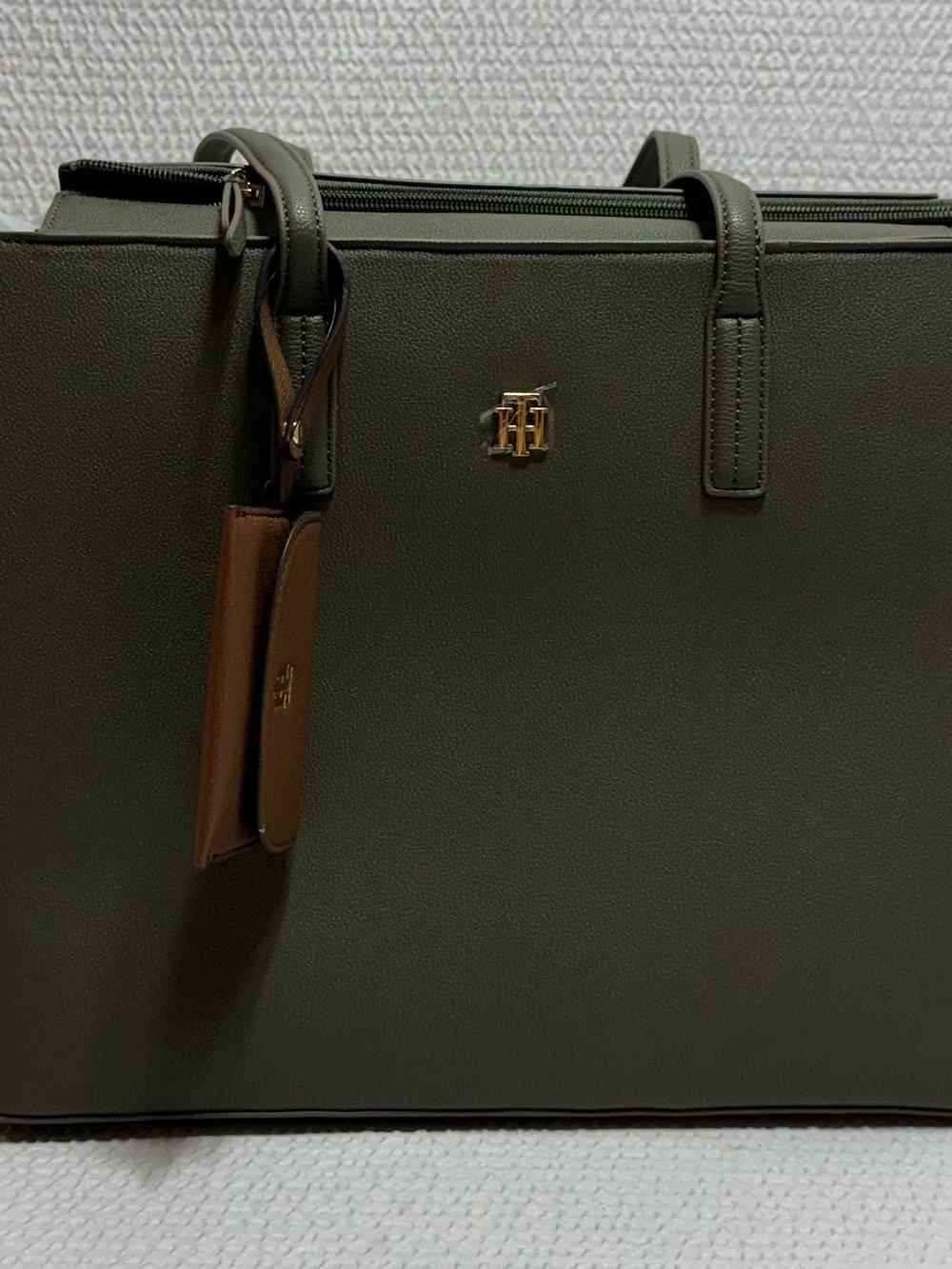 Tommy Hilfiger Olive Green Leather Tote Bag